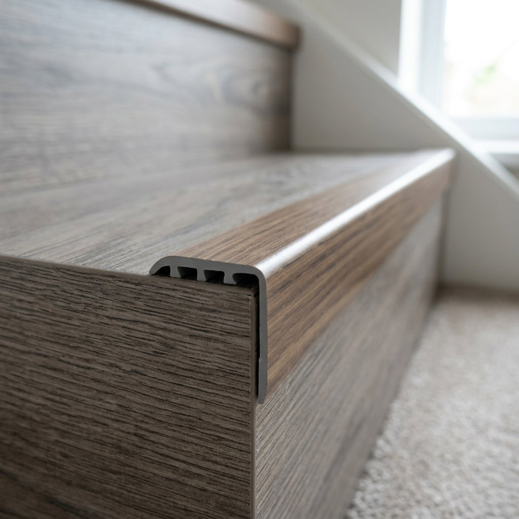 Wood effect uPVC stair nosing, 30 x 30 mm – close-up of the nosing on a stair edge