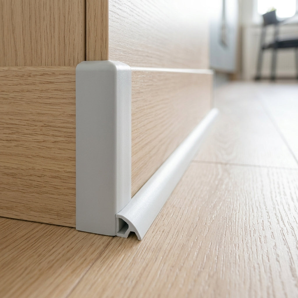 uPVC scotia skirting board trim, 13 mm – close-up of the scotia trim at a wall end